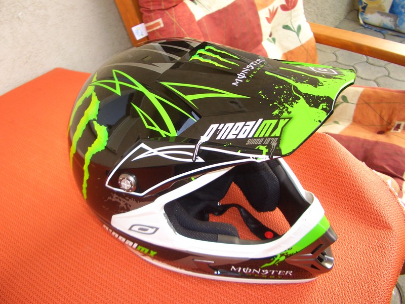 Monster Energy MotoX Helm von