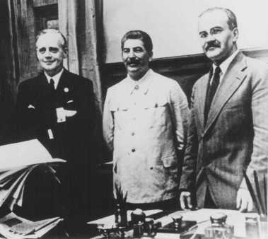Le pacte germano-soviétique, août 1939 pacte10